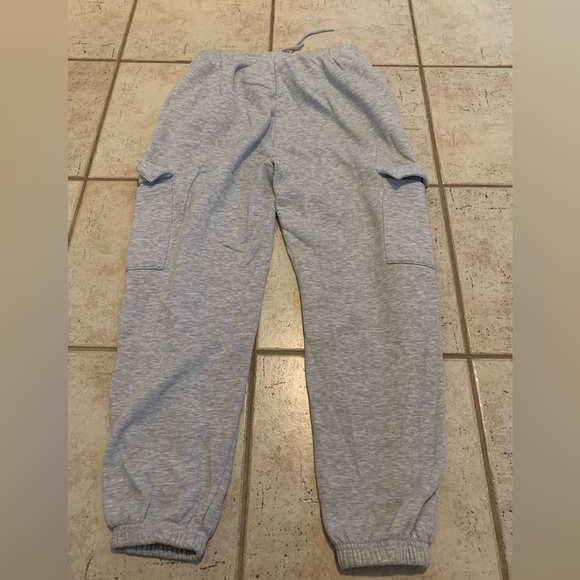 Refuge Athletics Grey Cargo Joggers - Medium - Picture 3 of 8